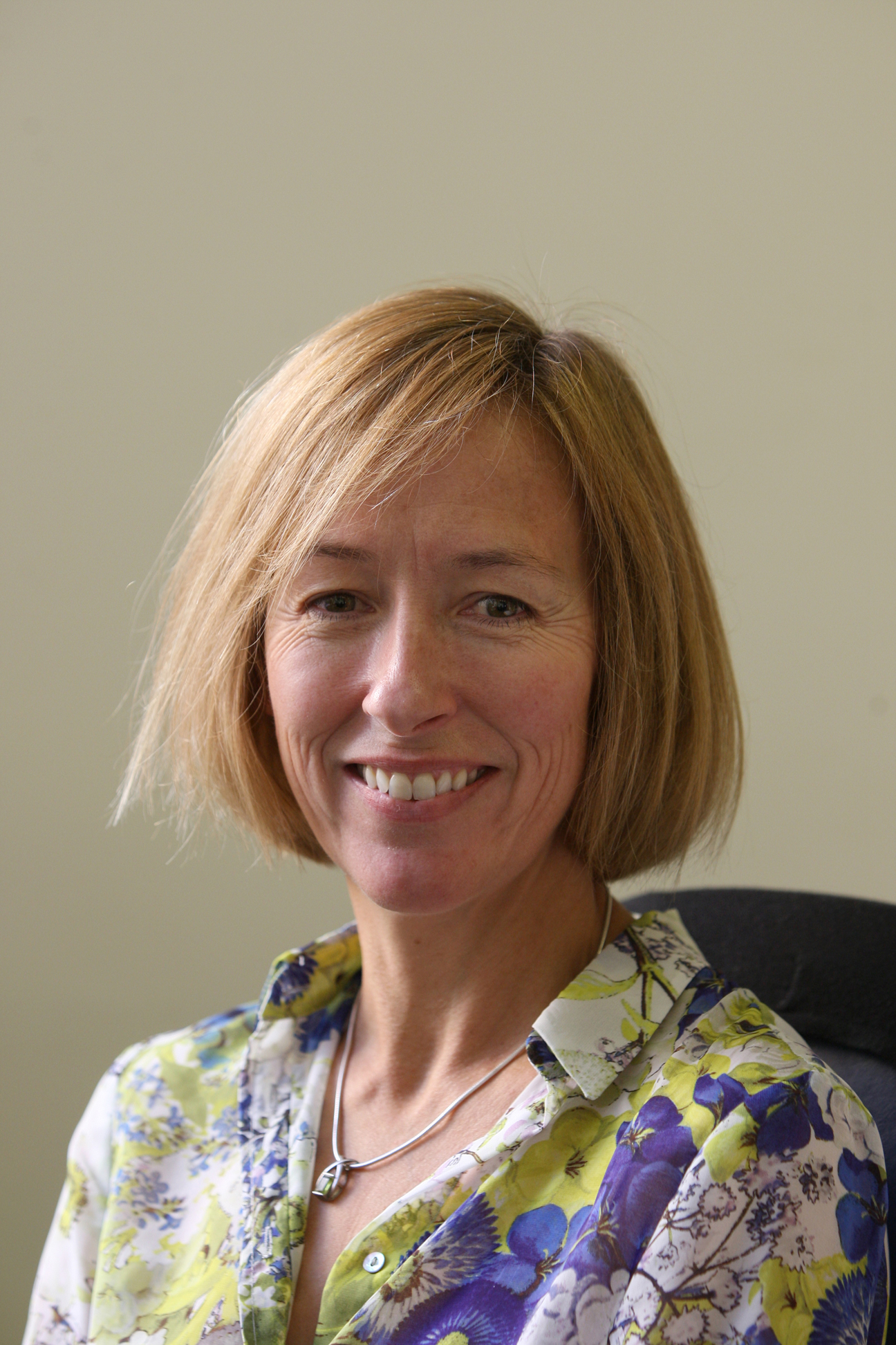 Prof. Jane Ravenscroft (GBR)